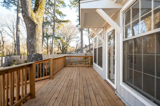 1666 OAK HILL RD, Germantown, TN 38138