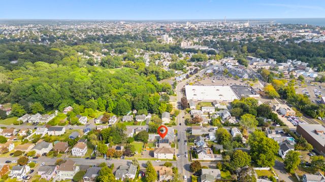 322 Greenfield Street, Fairfield, CT 06825