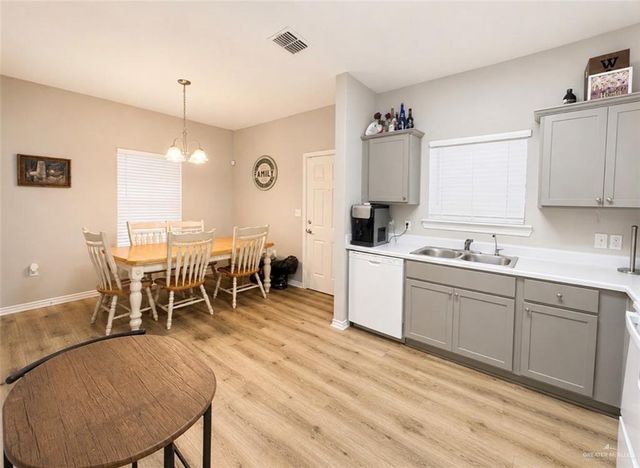 508 S 16th Street, Donna, TX 78537