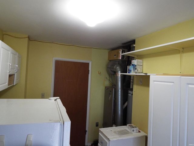 7629 Kingsway Drive, Fort Wayne, IN 46819