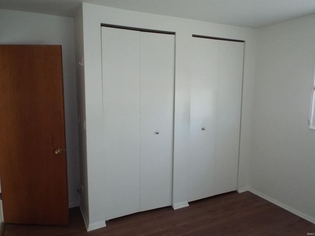 7629 Kingsway Drive, Fort Wayne, IN 46819