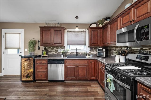 1618 Spring Mill Drive, Wentzville, MO 63385