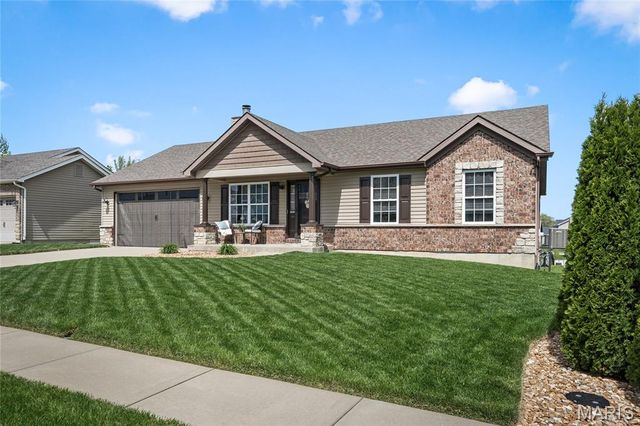 1618 Spring Mill Drive, Wentzville, MO 63385
