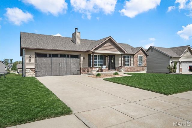 1618 Spring Mill Drive, Wentzville, MO 63385