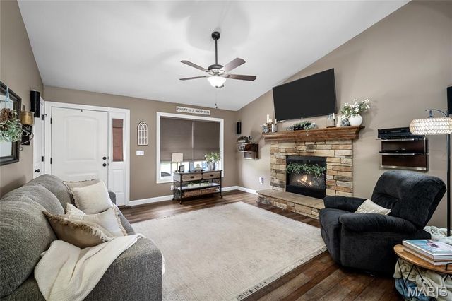 1618 Spring Mill Drive, Wentzville, MO 63385
