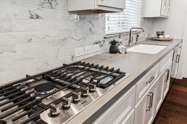 212 Morningside Park Street, Houston, TX 77024