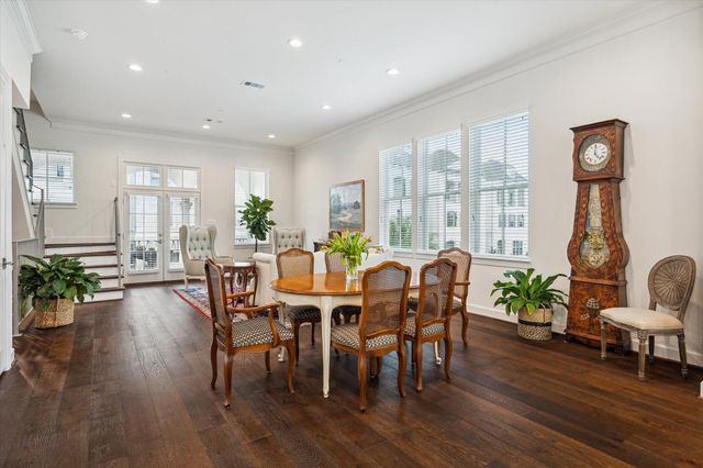 212 Morningside Park Street, Houston, TX 77024