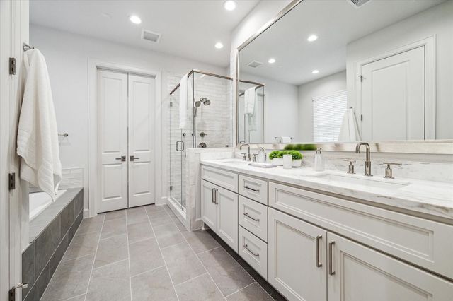 212 Morningside Park Street, Houston, TX 77024