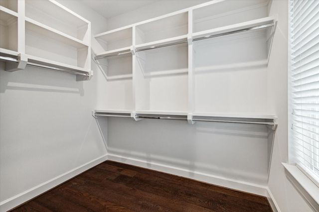 212 Morningside Park Street, Houston, TX 77024