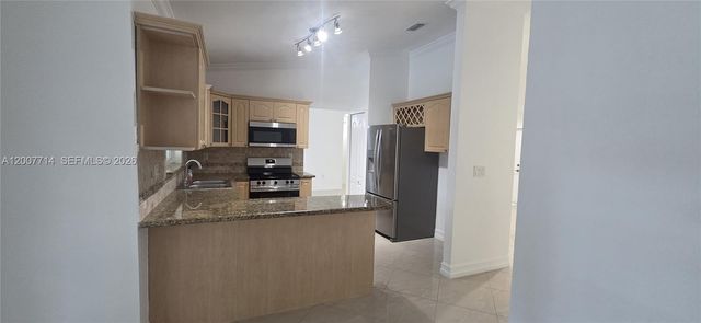 15412 SW 177th Ter, Miami, FL 33187