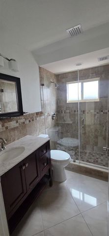 15412 SW 177th Ter, Miami, FL 33187