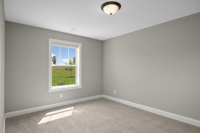 4690 165th Street W, Lakeville, MN 55044