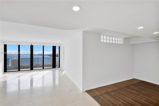 1717 N Bayshore Dr A-1733, Miami, FL 33132