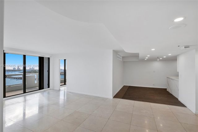 1717 N Bayshore Dr A-1733, Miami, FL 33132