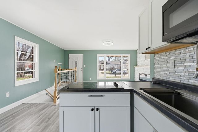 2701 N Litchfield Ave, Wichita, KS 67204