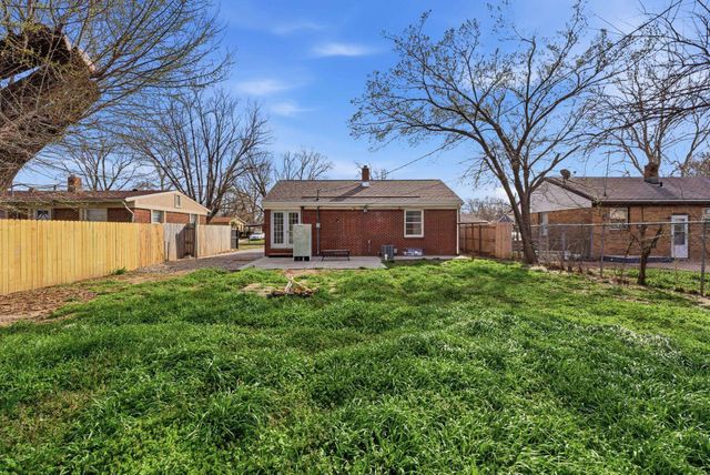 2701 N Litchfield Ave, Wichita, KS 67204