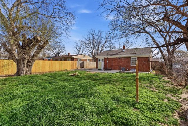 2701 N Litchfield Ave, Wichita, KS 67204