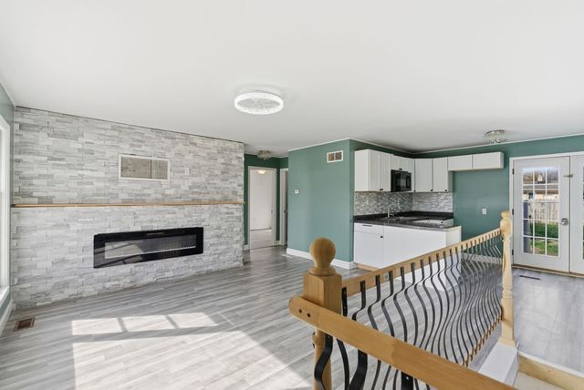 2701 N Litchfield Ave, Wichita, KS 67204