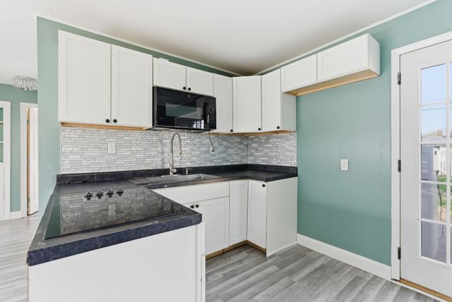 2701 N Litchfield Ave, Wichita, KS 67204