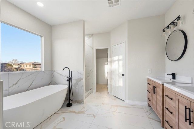 43645 59th Street, Lancaster, CA 93536