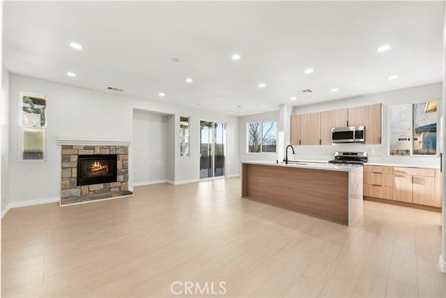 43645 59th Street, Lancaster, CA 93536