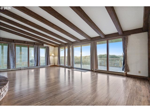 2014 Nw OCEANIA Dr, Waldport, OR 97394