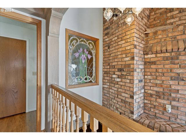 2014 Nw OCEANIA Dr, Waldport, OR 97394