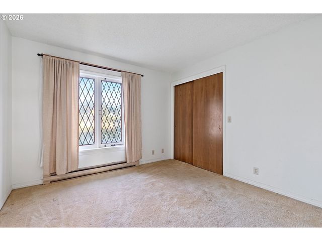 2014 Nw OCEANIA Dr, Waldport, OR 97394