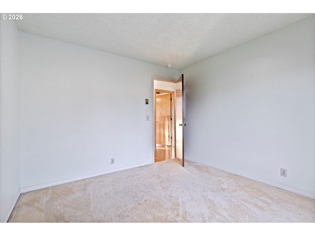 2014 Nw OCEANIA Dr, Waldport, OR 97394