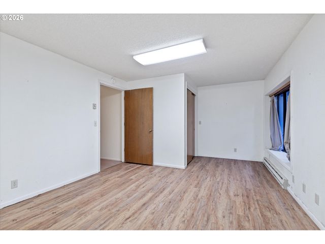 2014 Nw OCEANIA Dr, Waldport, OR 97394