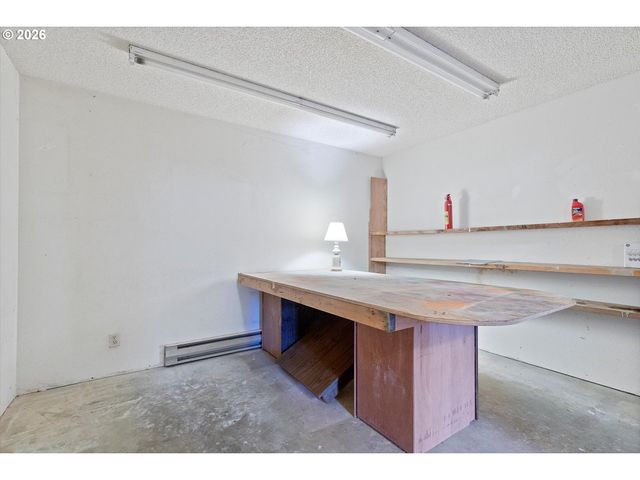 2014 Nw OCEANIA Dr, Waldport, OR 97394