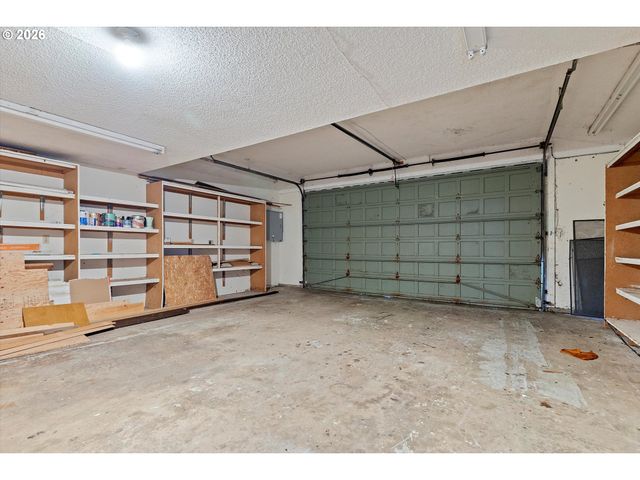 2014 Nw OCEANIA Dr, Waldport, OR 97394