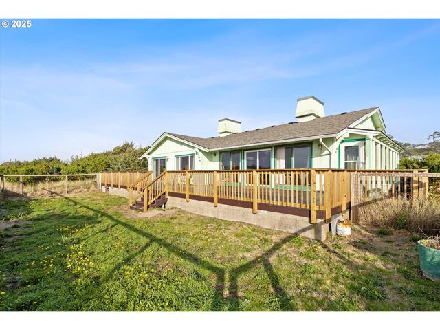 2014 Nw OCEANIA Dr, Waldport, OR 97394