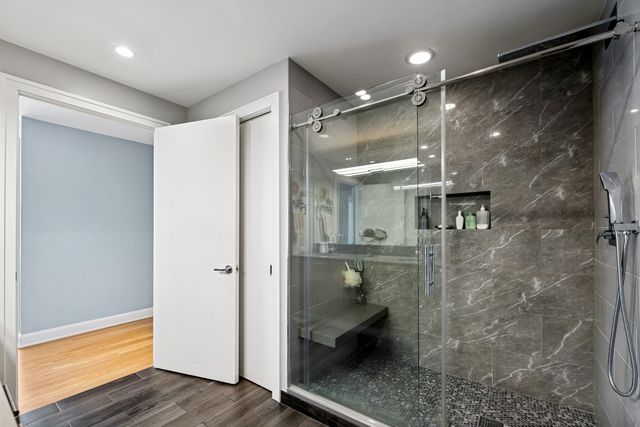 340 E Randolph Street 1102, Chicago, IL 60601