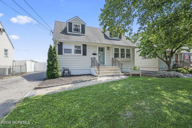 12 Evelyn Terrace, South Amboy, NJ 08879