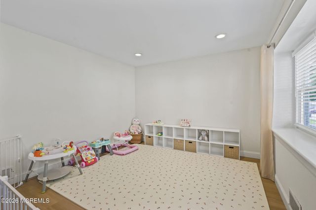 12 Evelyn Terrace, South Amboy, NJ 08879