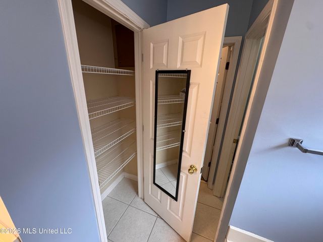 593 N Classic Drive, Hernando, MS 38632