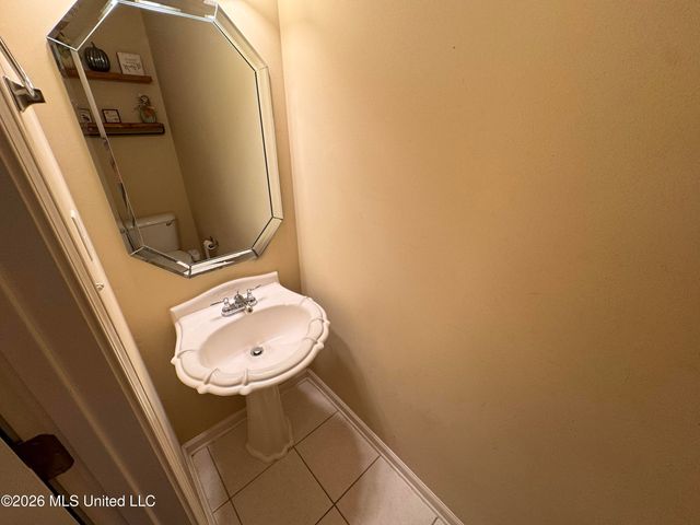 593 N Classic Drive, Hernando, MS 38632