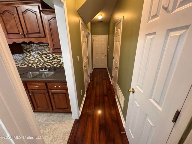 593 N Classic Drive, Hernando, MS 38632