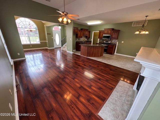 593 N Classic Drive, Hernando, MS 38632