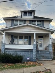 444 Isabella Ave, N Charleroi, PA 15022