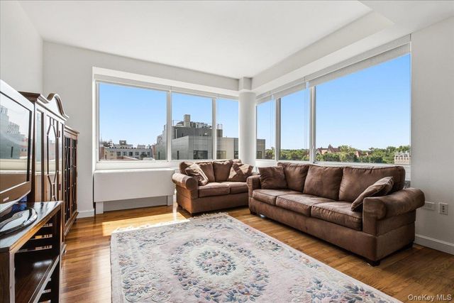 107-24 71st Road 7B, Forest Hills, NY 11375