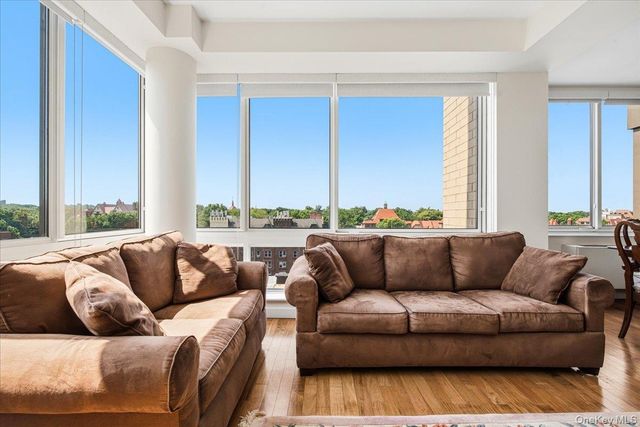 107-24 71st Road 7B, Forest Hills, NY 11375