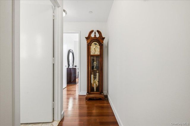 107-24 71st Road 7B, Forest Hills, NY 11375