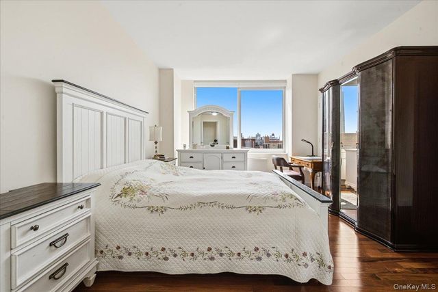 107-24 71st Road 7B, Forest Hills, NY 11375