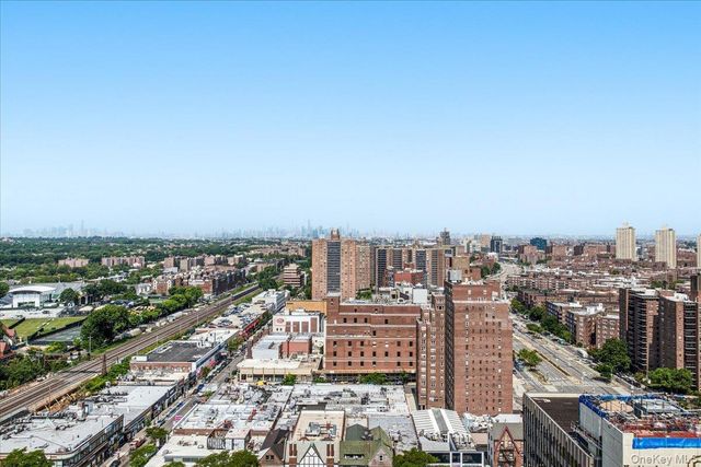 107-24 71st Road 7B, Forest Hills, NY 11375