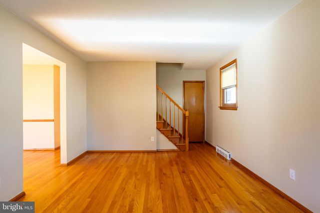 8014 HIGHPOINT RD, Baltimore, MD 21234