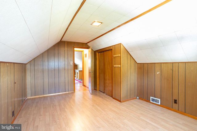 8014 HIGHPOINT RD, Baltimore, MD 21234