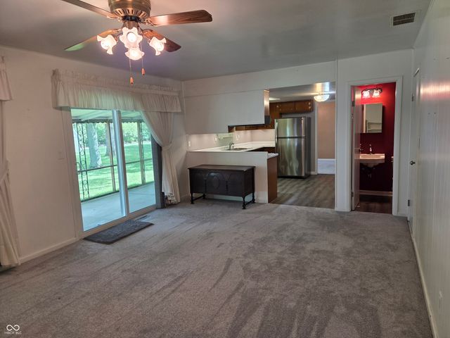 2104 W Orchard Drive, Fortville, IN 46040