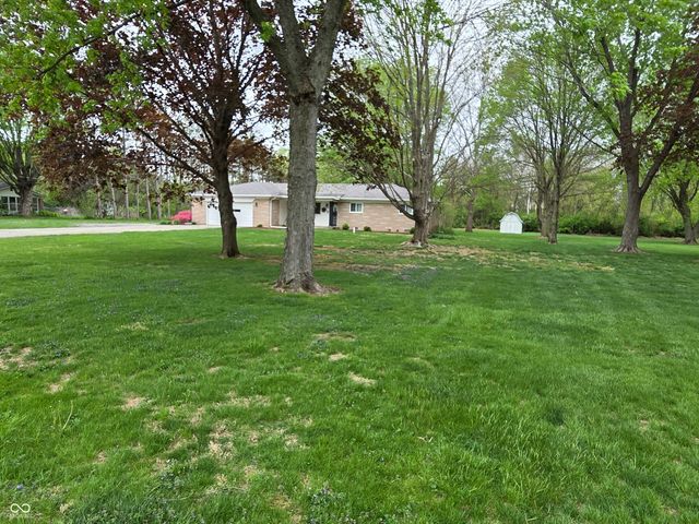 2104 W Orchard Drive, Fortville, IN 46040